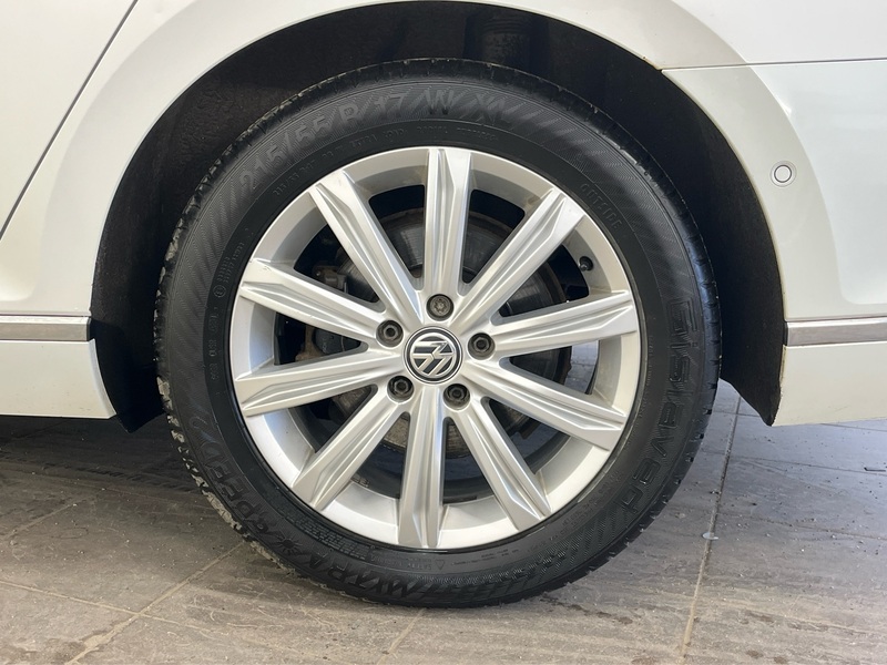 Volkswagen Passat vaihtoauto