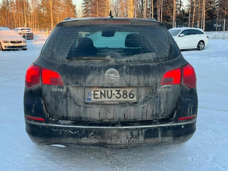 Opel Astra vaihtoauto