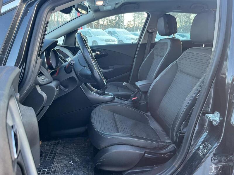 Opel Astra vaihtoauto