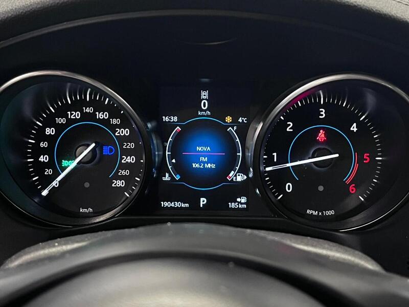 Jaguar XF vaihtoauto