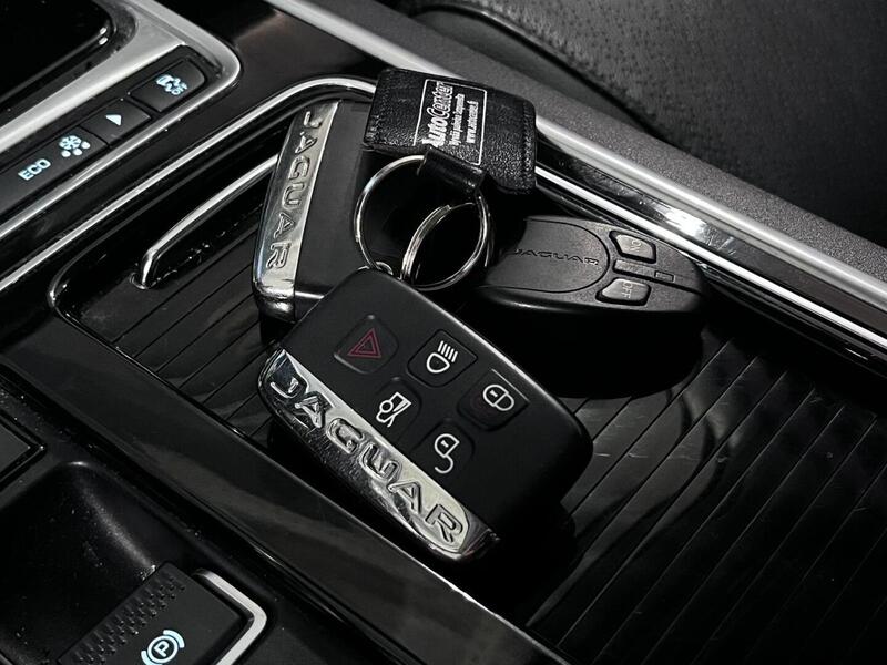 Jaguar XF vaihtoauto