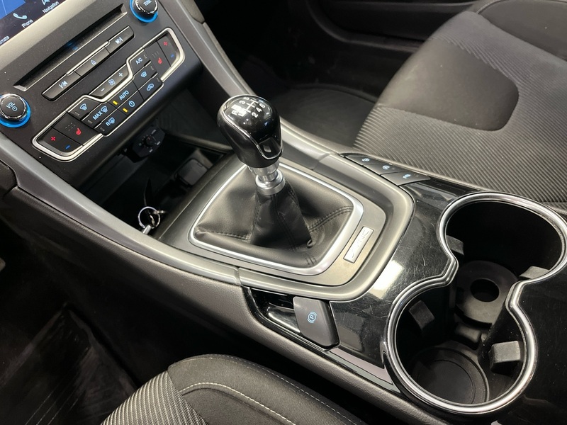 Ford Mondeo vaihtoauto