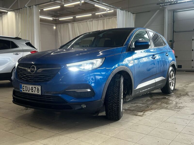Opel Grandland X vaihtoauto