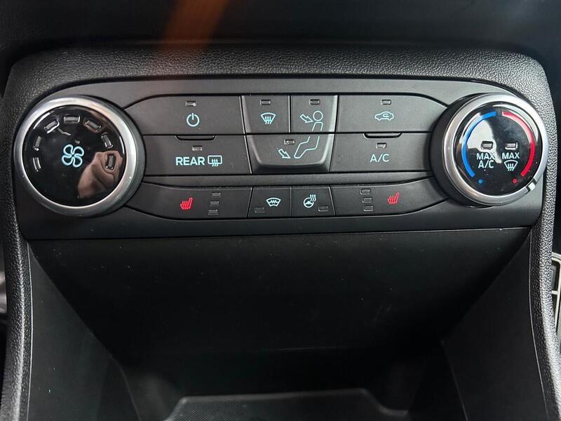 Ford Fiesta vaihtoauto