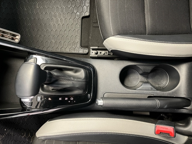 Kia Stonic vaihtoauto