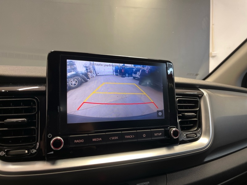 Kia Stonic vaihtoauto