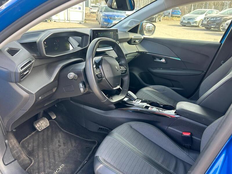 Peugeot e-208 vaihtoauto