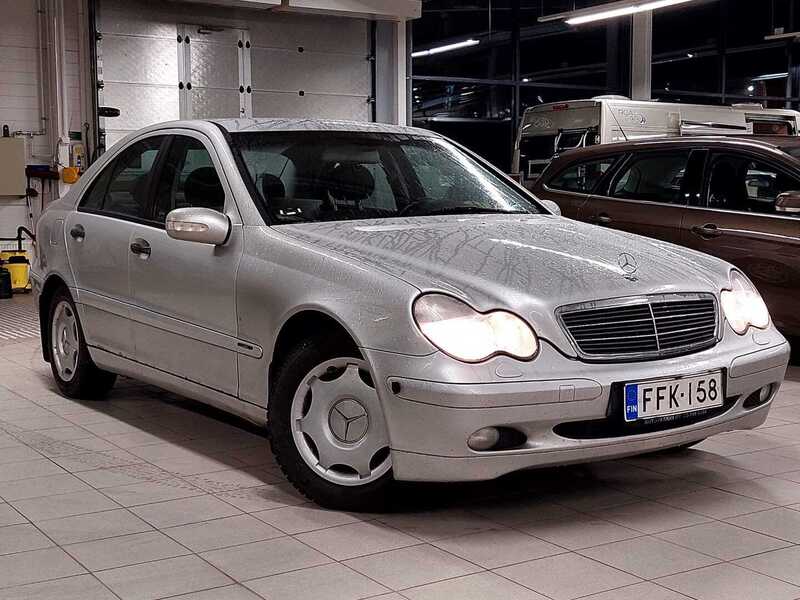 Mercedes-Benz C vaihtoauto