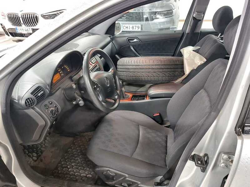 Mercedes-Benz C vaihtoauto