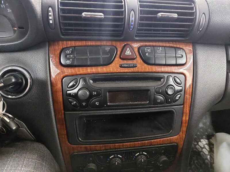 Mercedes-Benz C vaihtoauto