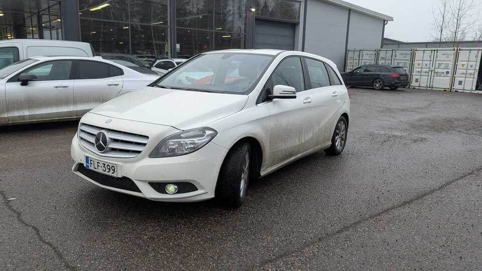 Mercedes-Benz B vaihtoauto