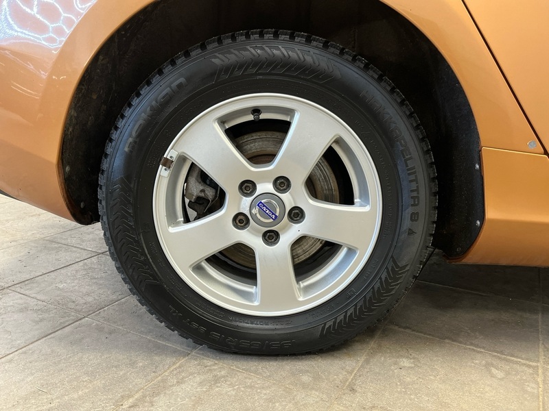 Volvo V40 vaihtoauto