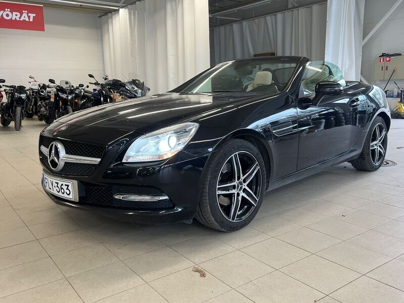 Mercedes-Benz SLK vaihtoauto