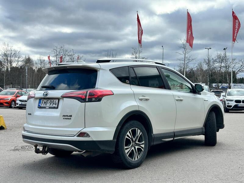 Toyota RAV4 vaihtoauto