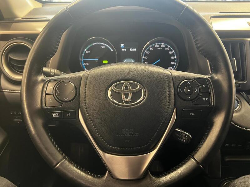 Toyota RAV4 vaihtoauto