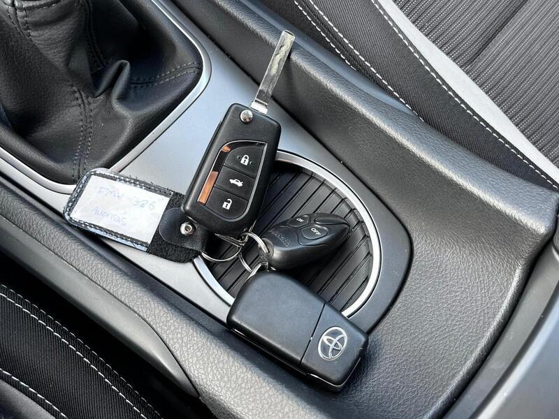 Toyota Avensis vaihtoauto