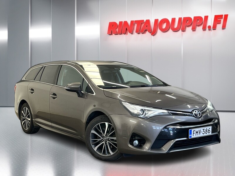 Toyota Avensis vaihtoauto