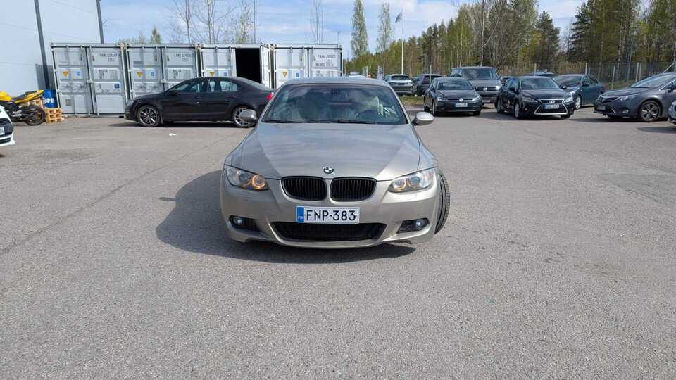 BMW 325 vaihtoauto