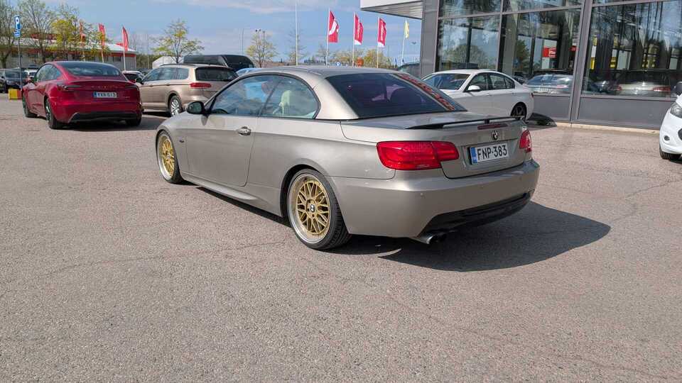 BMW 325 vaihtoauto