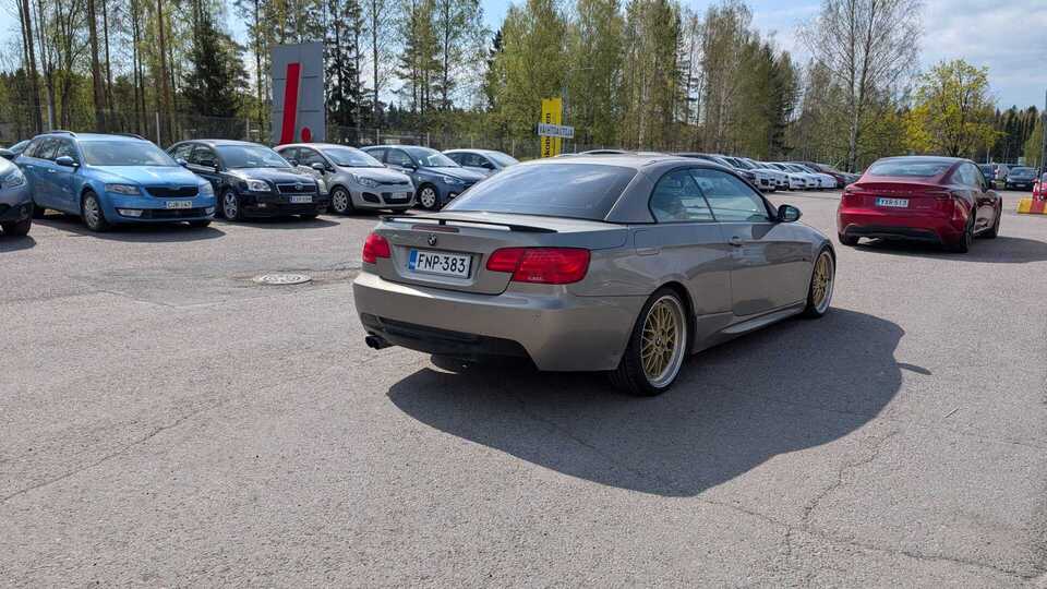 BMW 325 vaihtoauto