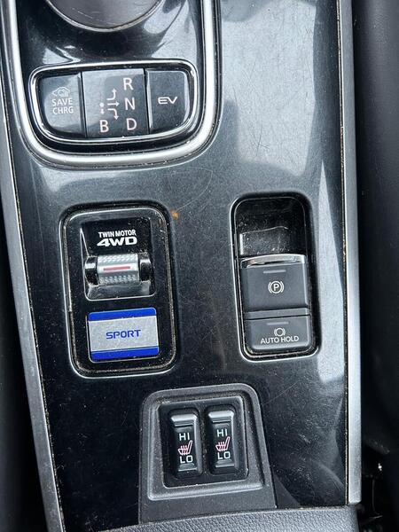 Mitsubishi Outlander PHEV vaihtoauto