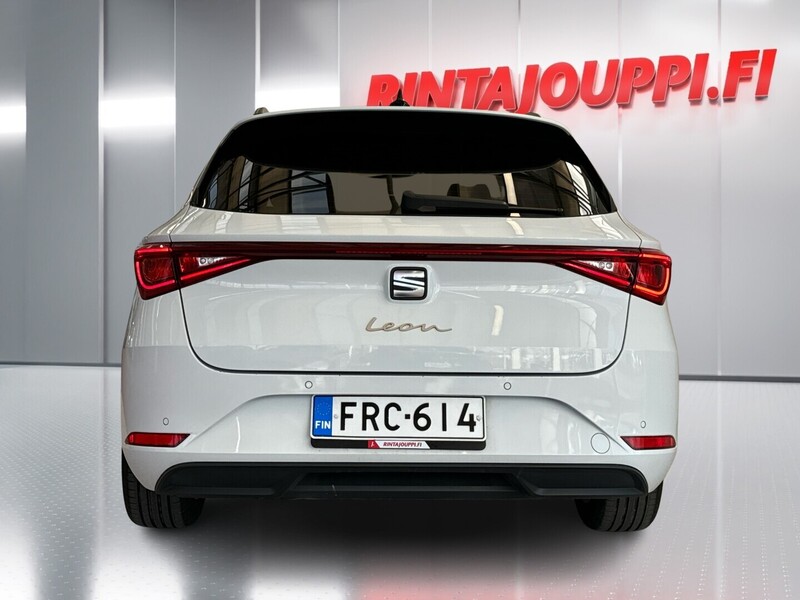 SEAT Leon Sportstourer vaihtoauto