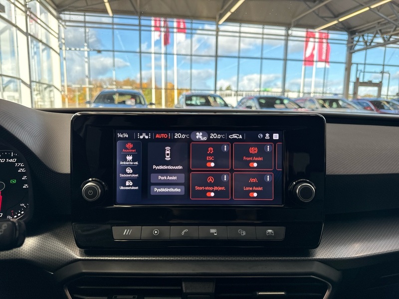 SEAT Leon Sportstourer vaihtoauto