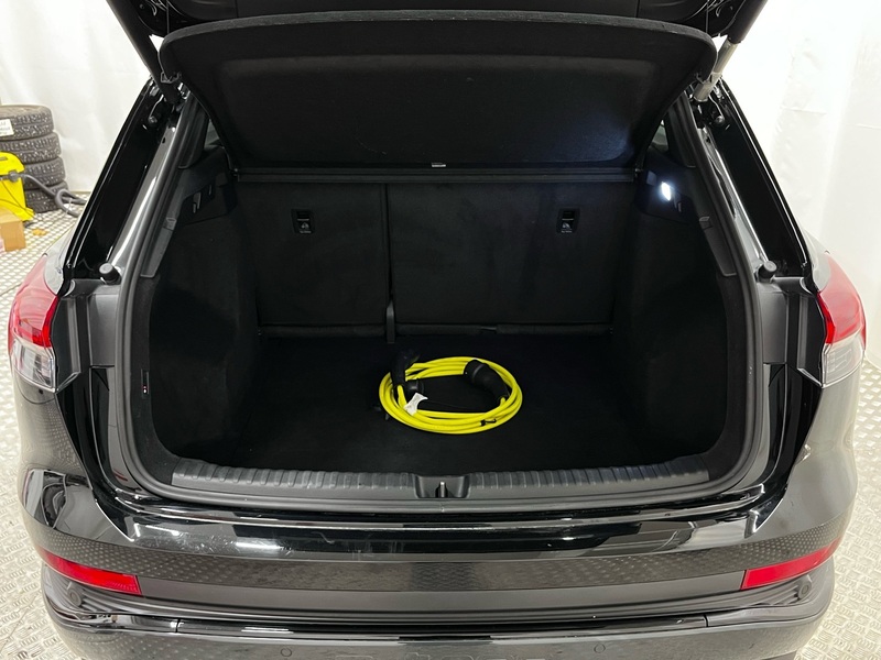 Audi Q4 e-tron vaihtoauto