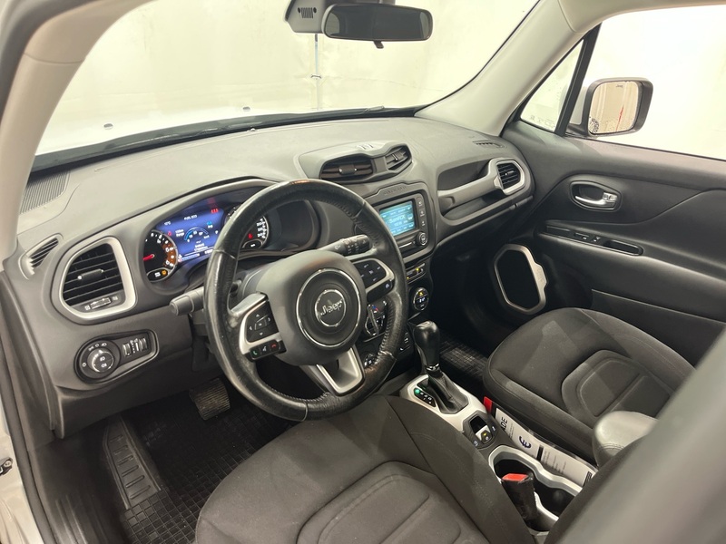 Jeep Renegade vaihtoauto
