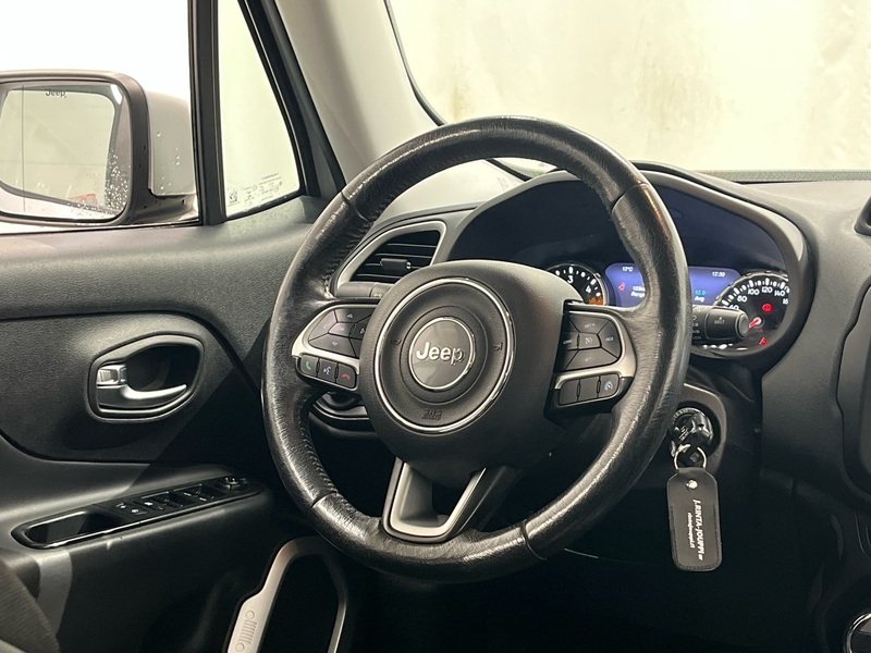 Jeep Renegade vaihtoauto