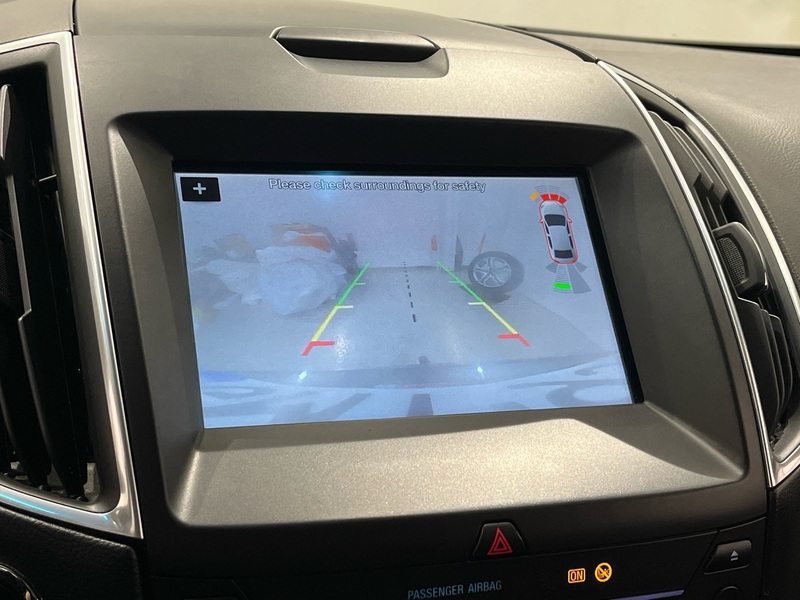 Ford Edge vaihtoauto