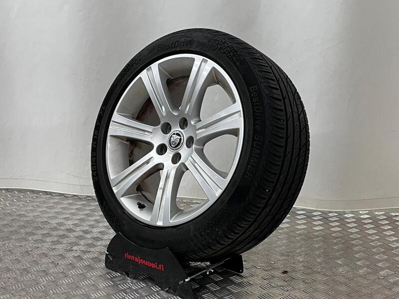 Jaguar XF vaihtoauto