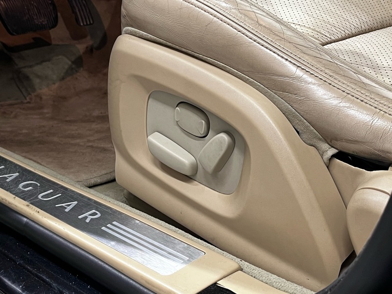 Jaguar XF vaihtoauto