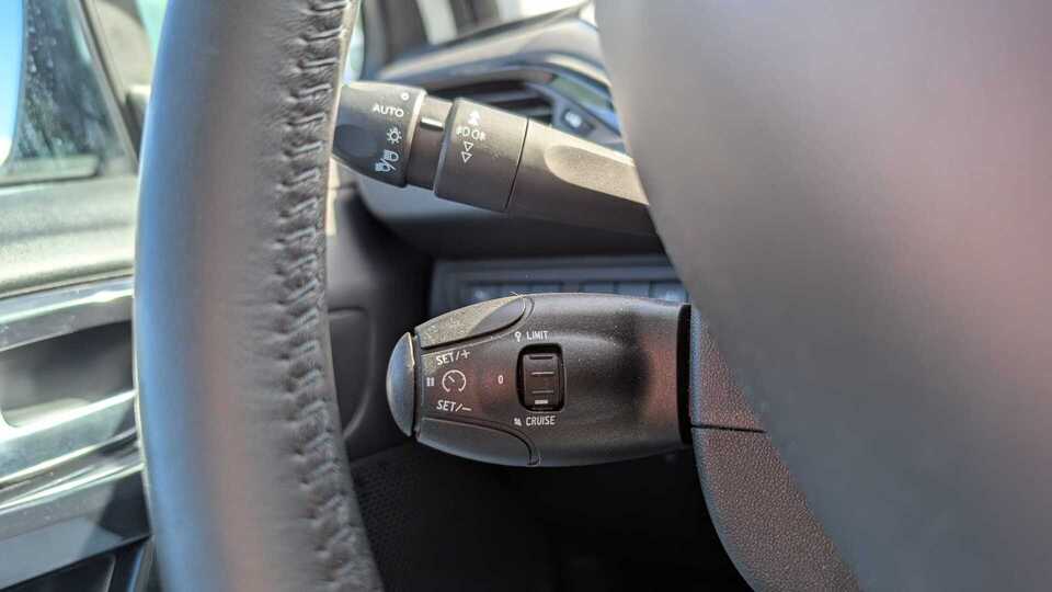 Peugeot 208 vaihtoauto