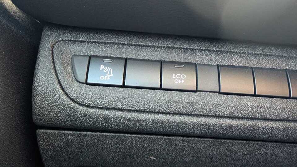 Peugeot 208 vaihtoauto