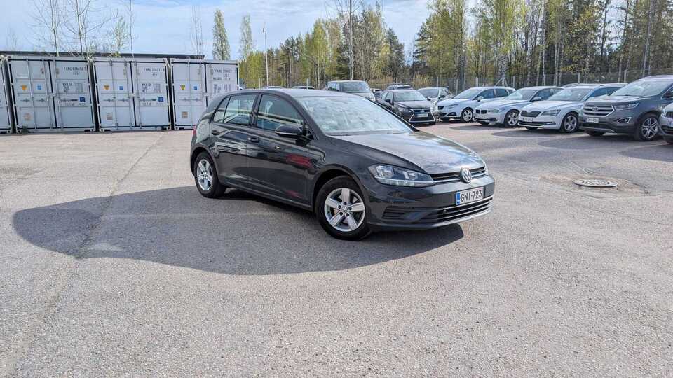 Volkswagen Golf vaihtoauto