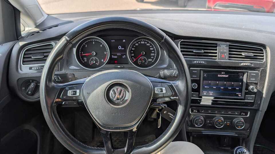 Volkswagen Golf vaihtoauto