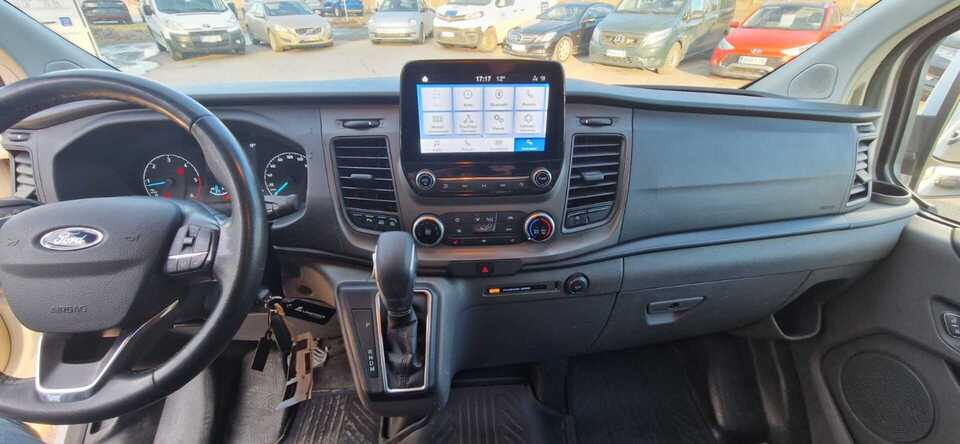 Ford Transit Custom vaihtoauto