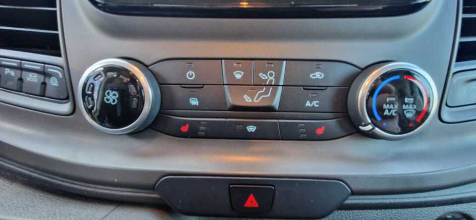 Ford Transit Custom vaihtoauto