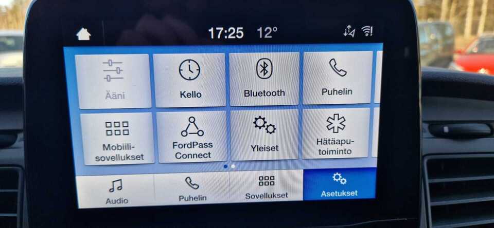 Ford Transit Custom vaihtoauto