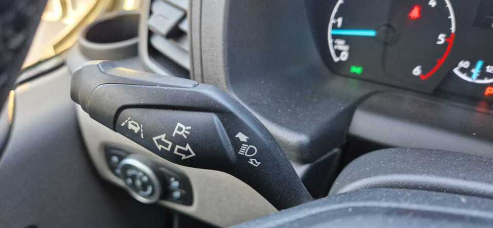 Ford Transit Custom vaihtoauto