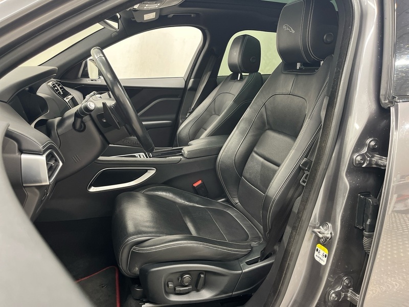 Jaguar F-PACE vaihtoauto