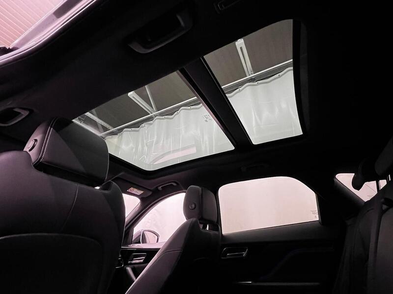 Jaguar F-PACE vaihtoauto