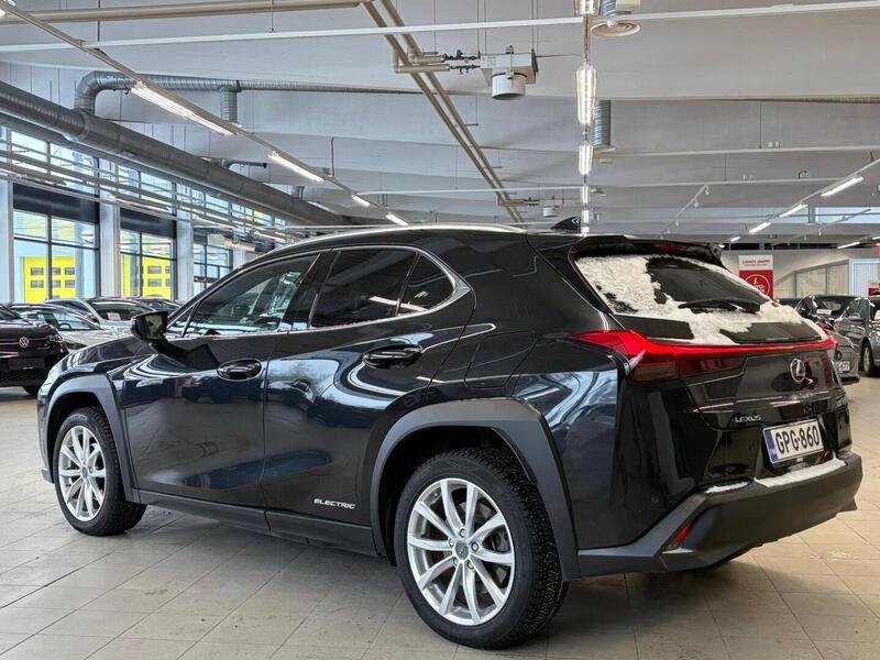Lexus UX vaihtoauto
