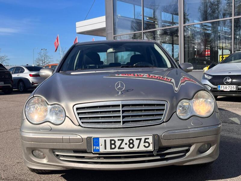 Mercedes-Benz C vaihtoauto