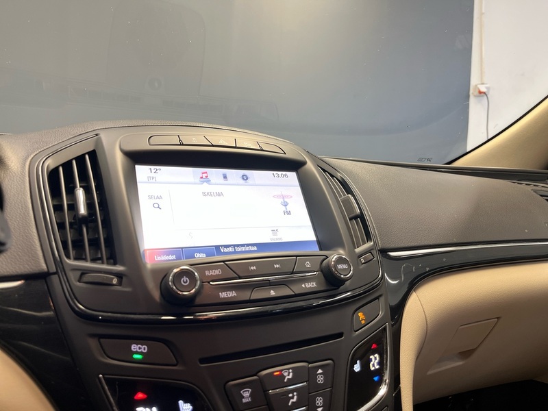 Opel Insignia vaihtoauto