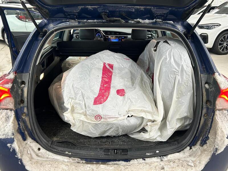 Toyota Auris vaihtoauto