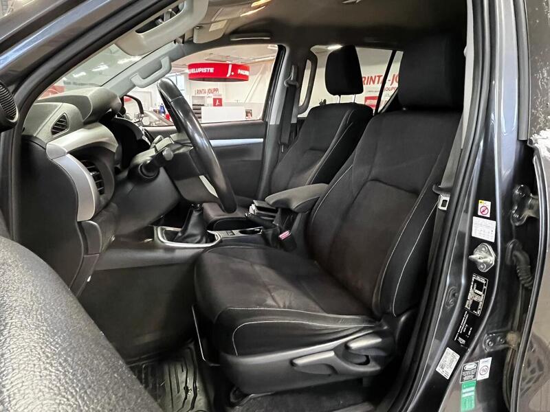 Toyota Hilux vaihtoauto