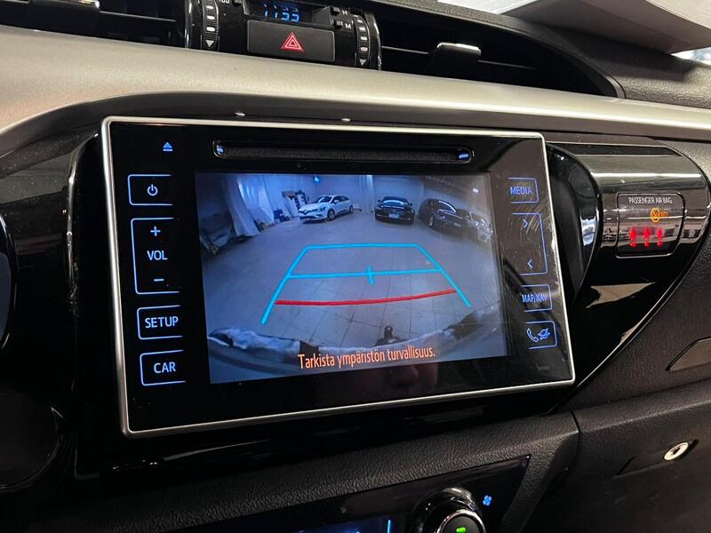 Toyota Hilux vaihtoauto