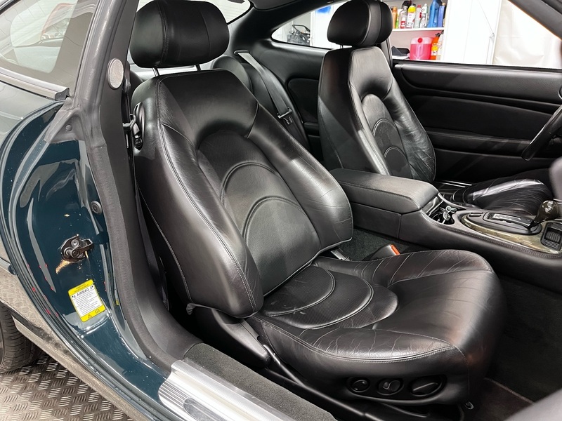 Jaguar XK8 vaihtoauto